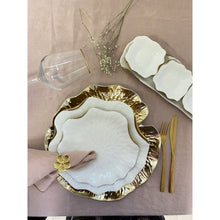 Charger l'image dans la galerie, Assiette à dessert en porcelaine blanche avec bords dorés