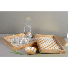 Charger l'image dans la galerie, Carafe bord doré mat h28cm