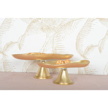 Charger l'image dans la galerie, Plat à cake bords dorés sur pied petit modèle 27.5x14.5x10cm
