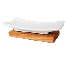 Charger l'image dans la galerie, Porte-savon en porcelaine sur socle en bois d'olivier