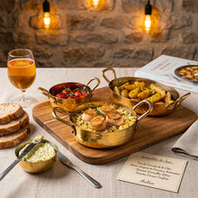 Charger l'image dans la galerie, Mini casserolette ovale dorée 15x10.5x2.5cm