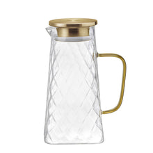 Charger l'image dans la galerie, Carafe en verre couvercle doré 1.5L