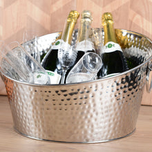 Charger l'image dans la galerie, Hammered champagne bucket 25x40x40cm
