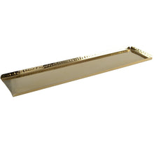 Charger l'image dans la galerie, Plateau rectangulaire martelé dore 50x11.5x1.25cm
