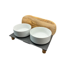 Charger l'image dans la galerie, Station d'alimentation MOUNTAIN, 2x 0,9 litres, pieds ronds, bois d'olivier
