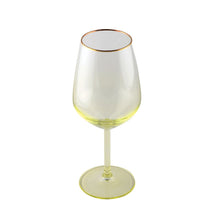 Charger l'image dans la galerie, Verres à vin vert et jaune - lot de 4
