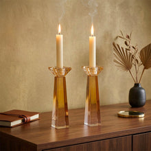 Charger l'image dans la galerie, Bougeoirs ambres h20cm - lot de 2
