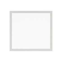 Charger l'image dans la galerie, Serviettes jetables 21x21cm blanc et argent rouleau 32 pièces
