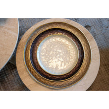 Charger l'image dans la galerie, Coupe décorative ronde blanche 29.5x29.5x2.5cm
