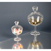 Charger l'image dans la galerie, Bonbonnière en verre avec diamant h24cm
