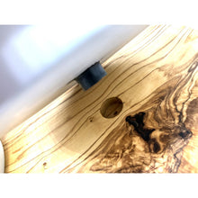 Charger l'image dans la galerie, Station d'alimentation RUSTY PLUS (bol en porcelaine de 2 x 0,9 litre) "soulevée" pour l'alimentation et l'eau
