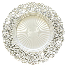 Charger l'image dans la galerie, Dessous d'assiette blanc baroque

