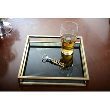 Charger l'image dans la galerie, Verre à biere et décapsuleur CELEBRATE en coffret
