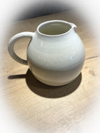 IDÉE CADEAU :  Pot à eau blanc 1L Poteries des Guimard Saint Amand